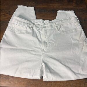 Good American petite skinny mid rise White Jeans 20-26